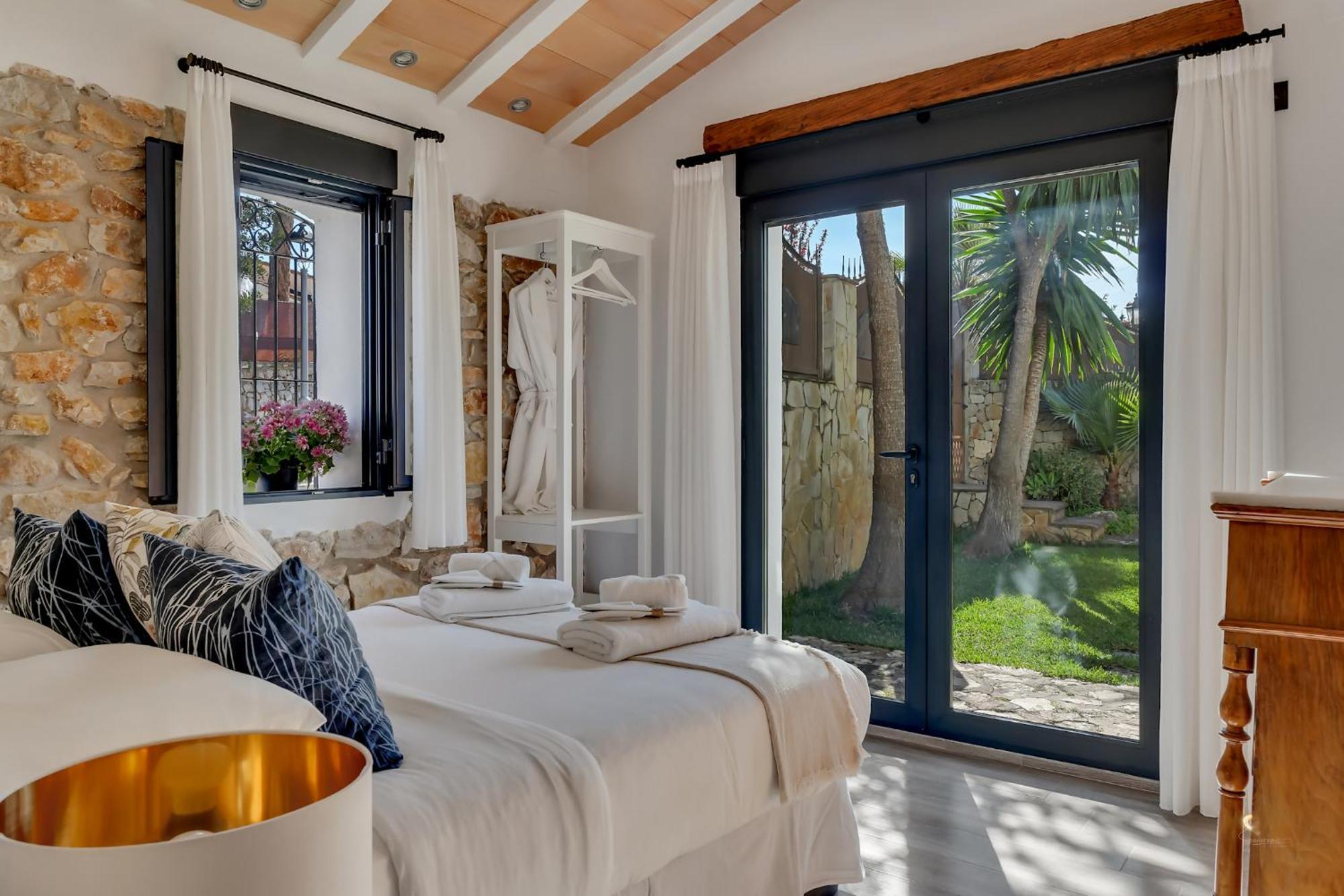 Villa Enri Villa Y Casita Con Piscina Y Jacuzzi 帕尔森特 外观 照片