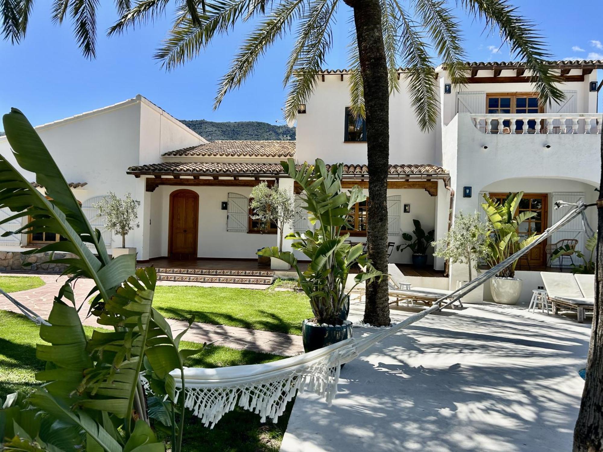 Villa Enri Villa Y Casita Con Piscina Y Jacuzzi 帕尔森特 外观 照片